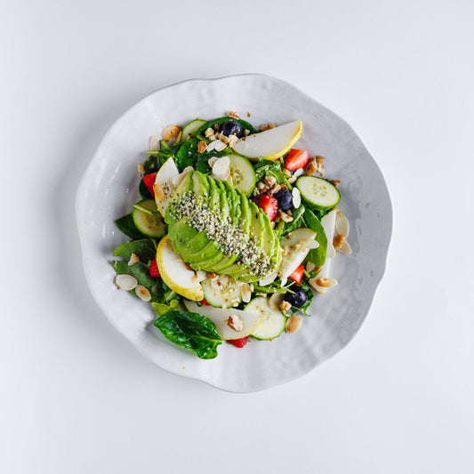 Salată cu avocado